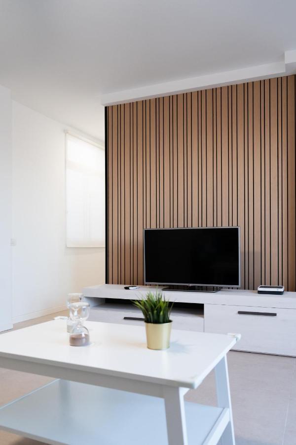 Homeforguest Atico Martina Con Terraza En Los Cristianos 로스크리스티아노스 외부 사진