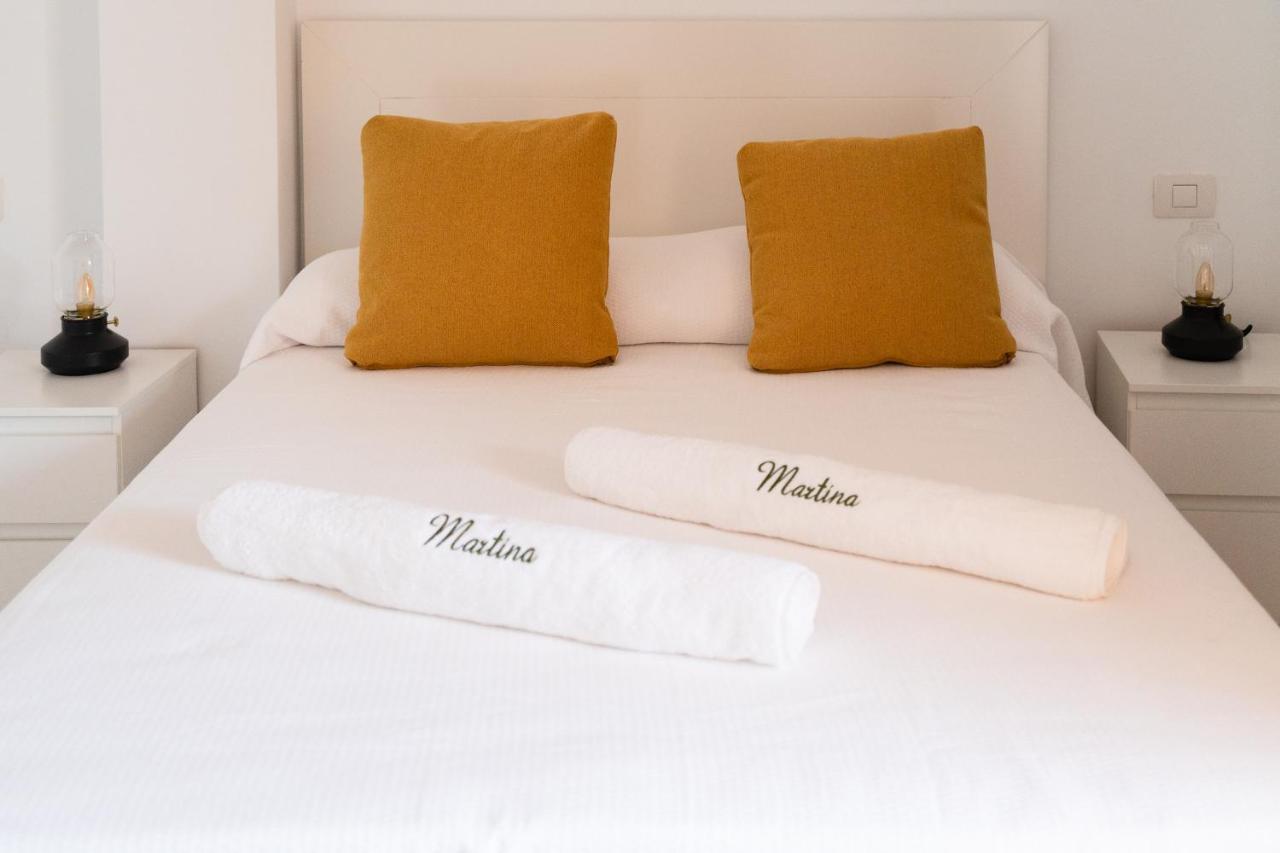 Homeforguest Atico Martina Con Terraza En Los Cristianos 로스크리스티아노스 외부 사진